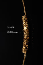 Horn of Plenty Hollow Bracelet in 18K Gold, Oriental Beauty Collection