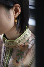 Hollow Rotating Cylinder Earrings in 18K Gold, New Chinese Style