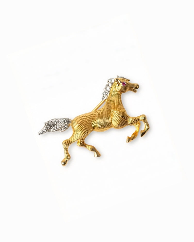 24K gold flying horse brooch pendant with pigeon blood rubies